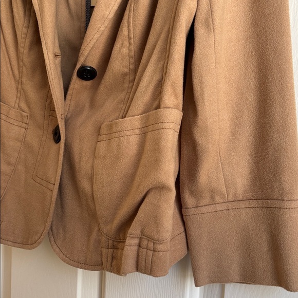 New women's size 6 sand tan Anthropologie Cartonnier soft blazer $118 retail - Picture 3 of 5